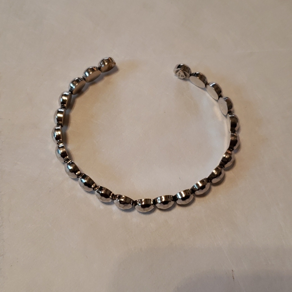 Beautiful fancy cuff Bracelet 14k  WG.